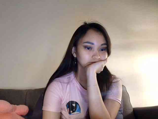 RozyElle webcam