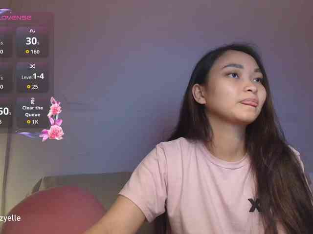 RozyElle webcam