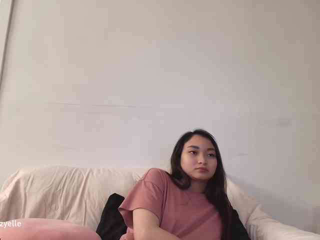 RozyElle webcam