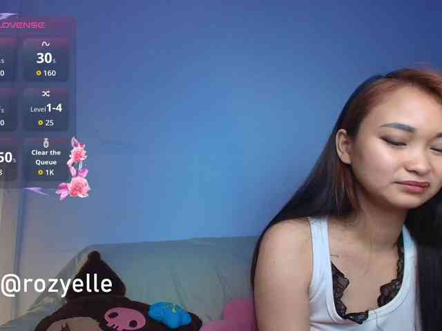 RozyElle webcam
