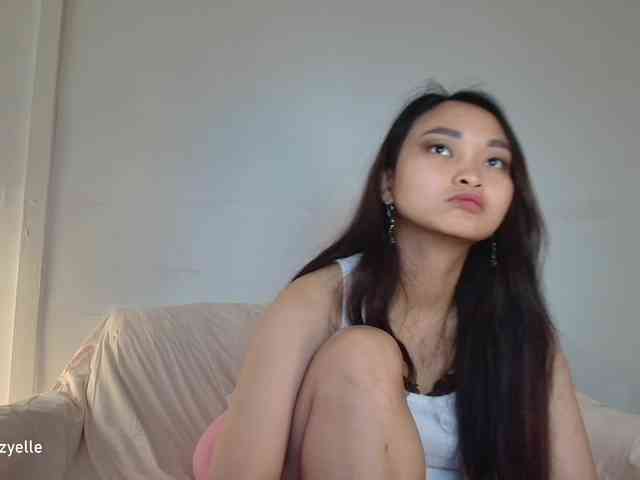 RozyElle webcam