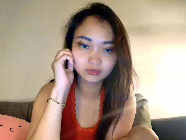 RozyElle webcam