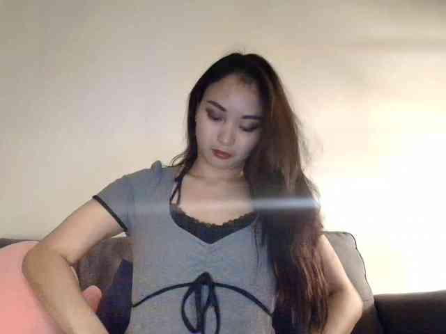 RozyElle webcam