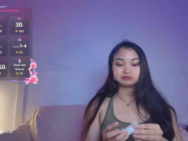 RozyElle webcam