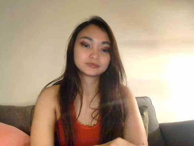 RozyElle webcam