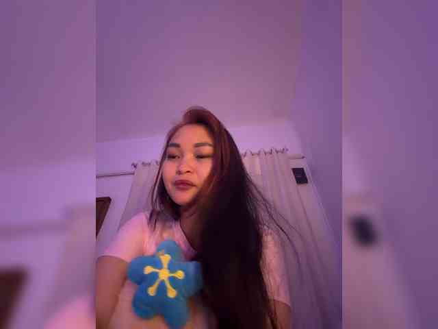 RozyElle webcam