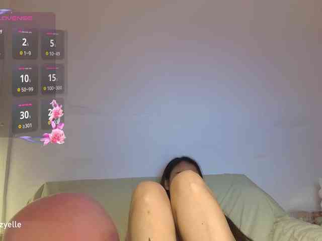 RozyElle webcam