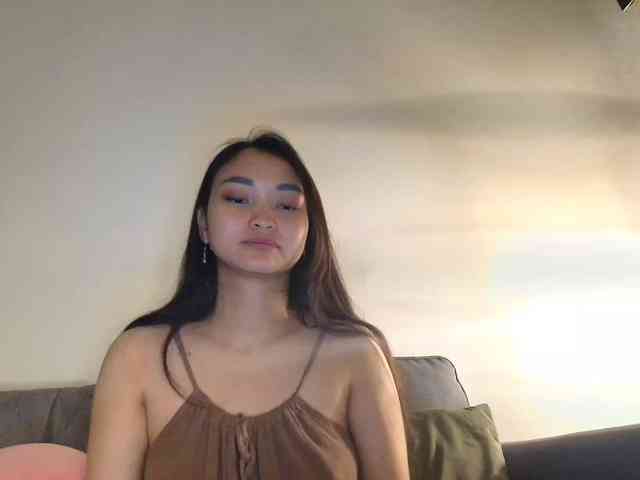 RozyElle webcam