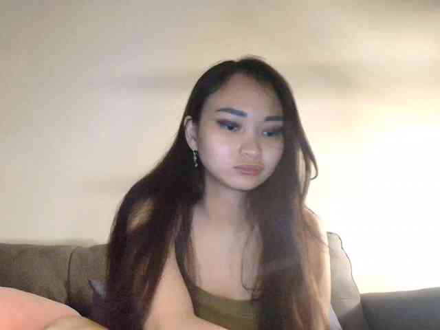 RozyElle webcam