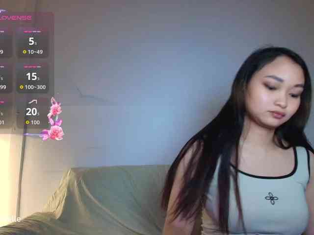RozyElle webcam