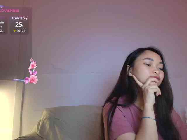 RozyElle webcam