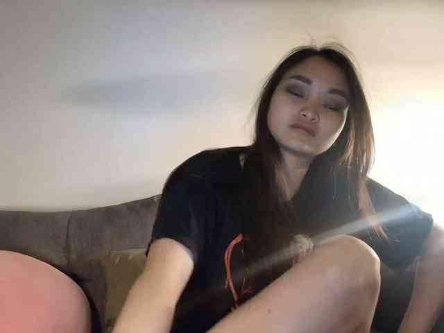 RozyElle webcam