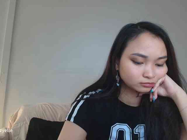 RozyElle webcam
