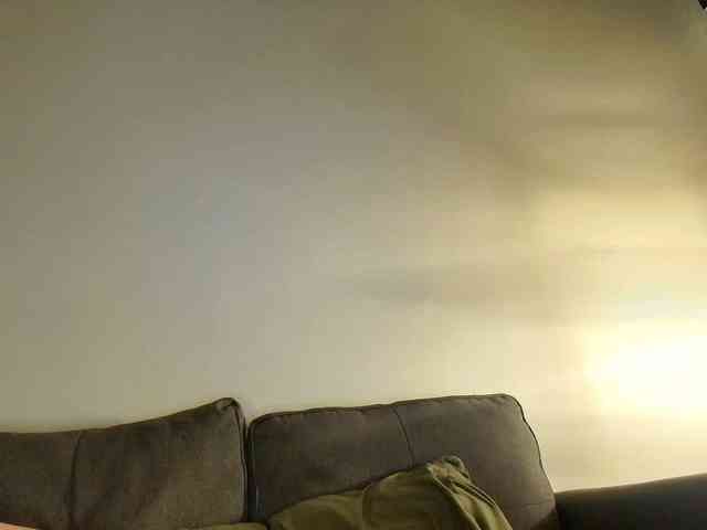 RozyElle webcam