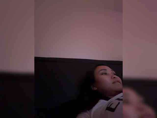 RozyBlack Live Webcam on BongaCams