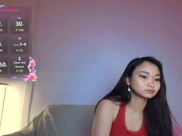 RozyElle webcam