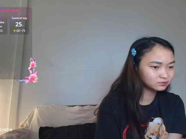 RozyElle webcam