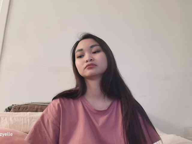 RozyElle webcam