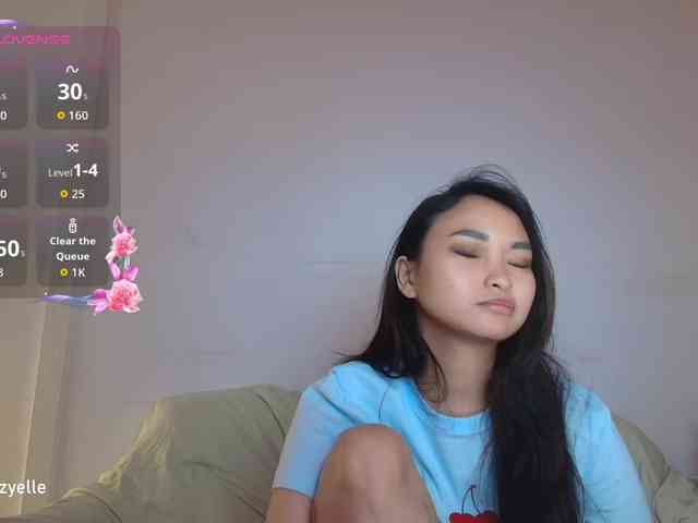 RozyElle webcam