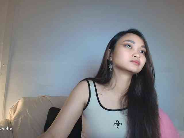 RozyElle webcam