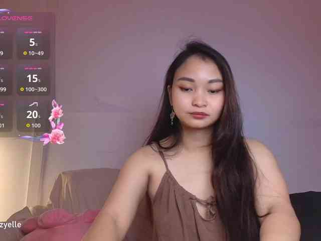 RozyElle webcam