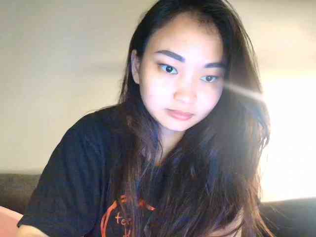 RozyElle webcam