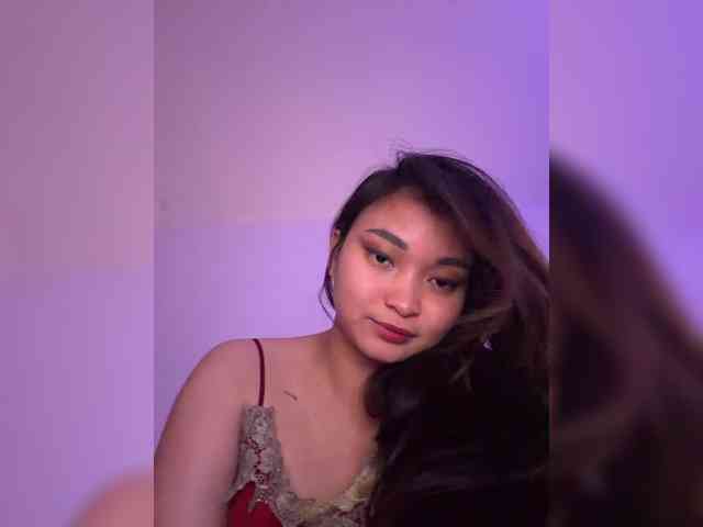 RozyElle webcam