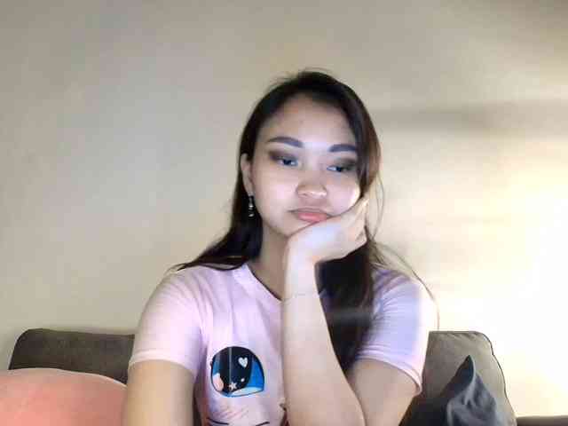 RozyElle webcam