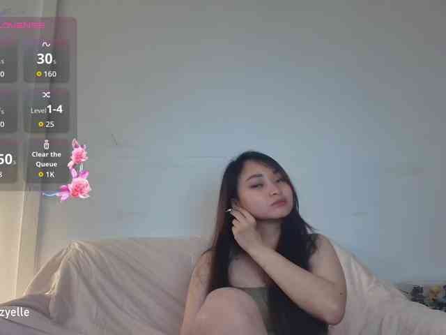 RozyElle webcam
