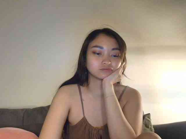 RozyElle webcam