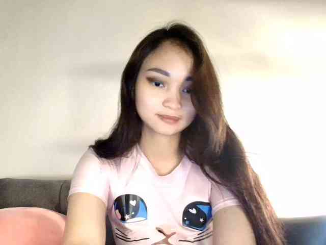 RozyElle webcam