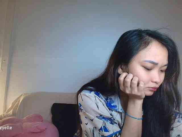 RozyElle webcam