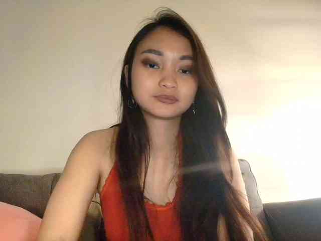 RozyElle webcam