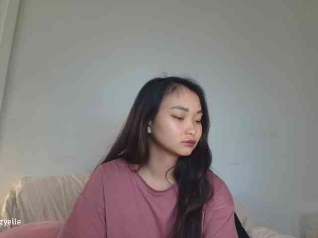 RozyElle webcam