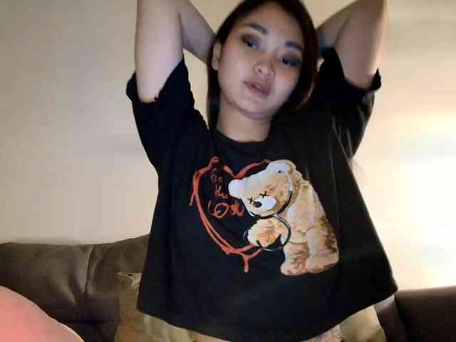 RozyElle webcam