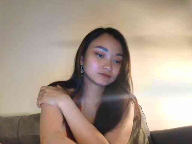 RozyElle webcam