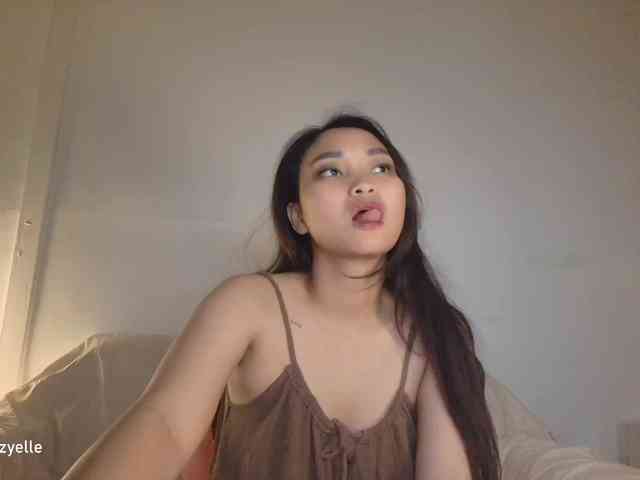 RozyElle webcam