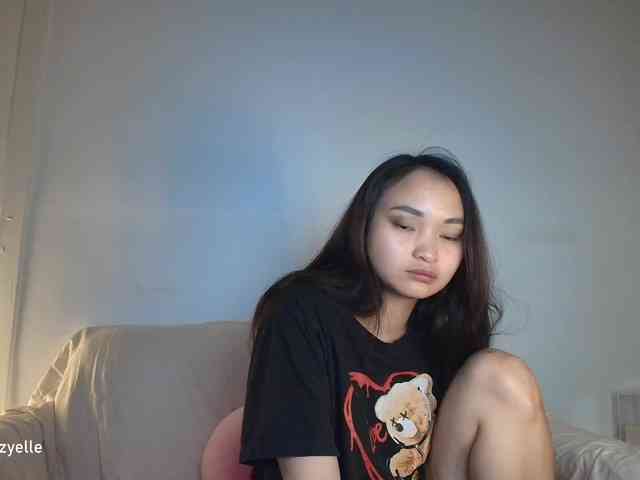 RozyElle webcam
