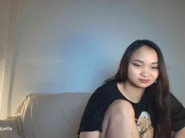 RozyElle webcam