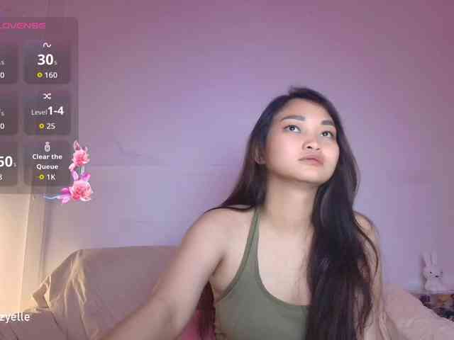 RozyElle webcam
