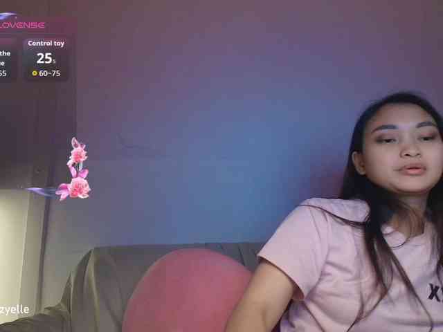 RozyElle webcam