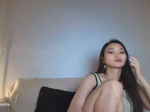 RozyElle webcam