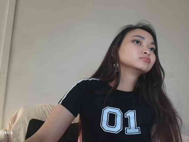 RozyElle webcam