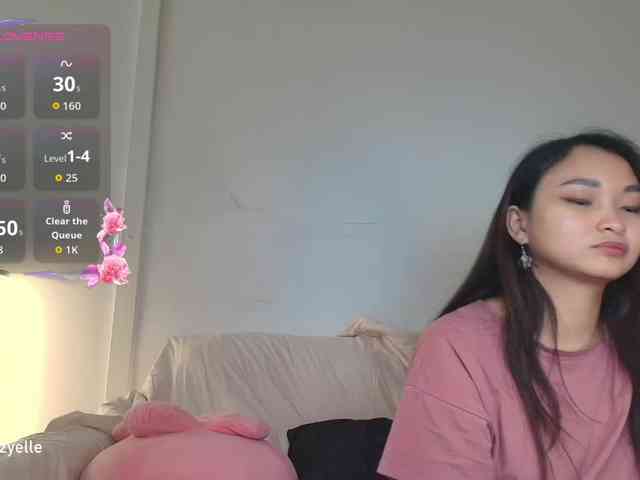 RozyElle webcam
