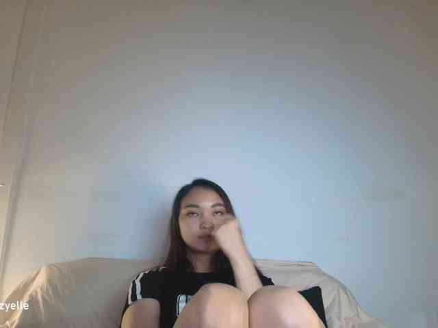 RozyElle webcam