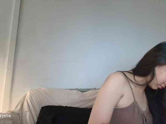 RozyElle webcam
