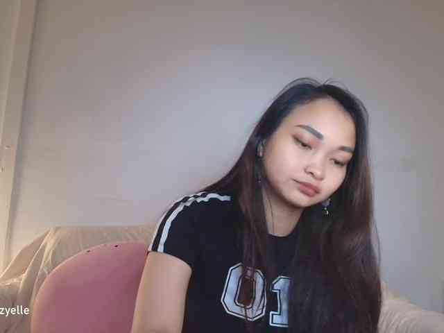 RozyElle webcam
