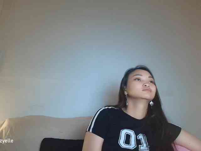 RozyElle webcam