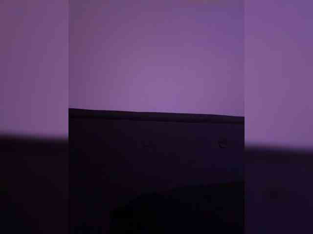 RozyElle webcam