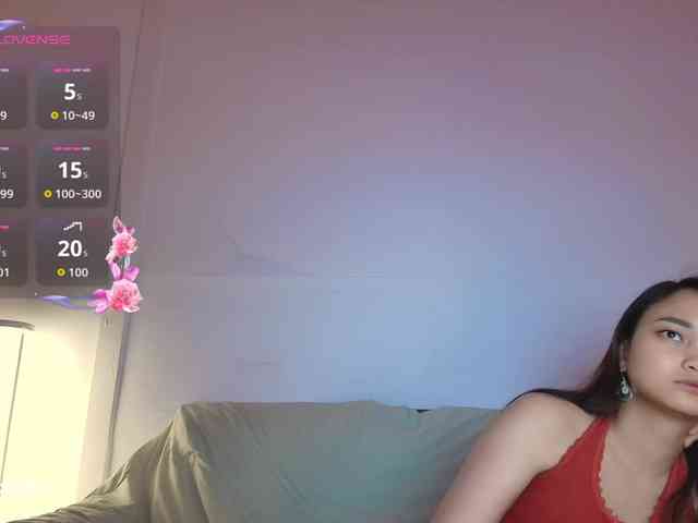 RozyElle webcam